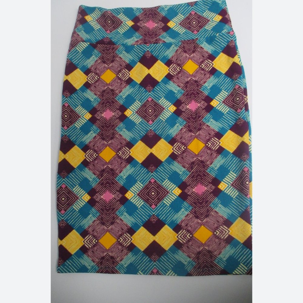 NWOT LULA ROE CASSIE PENCIL SKIRT SIZE MEDIUM